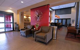 Hampton Inn And Suites Grand Forks Nd